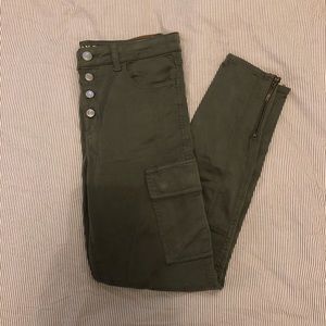 American Eagle cargo pant super stretch jegging